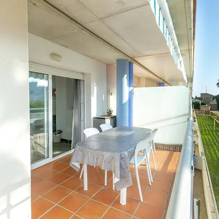 Apartment V030 - Port Canigo *